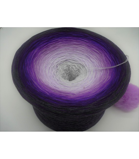Intensity of Love Gigantic Bobbel - 4 ply gradient yarn - image 2