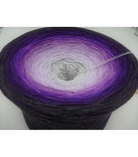 Intensity of Love Gigantic Bobbel - 4 ply gradient yarn - image 3