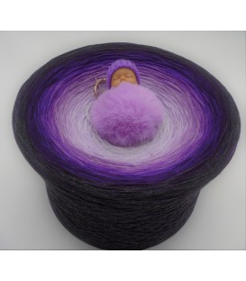 Intensity of Love Gigantic Bobbel - 4 ply gradient yarn - image 1