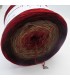 Edelchen in Burgund (Precious in Burgundy) - 4 ply gradient yarn - image 3 ...