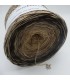 Edelchen in Beige (Precious in beige) - 4 ply gradient yarn - image 4 ...