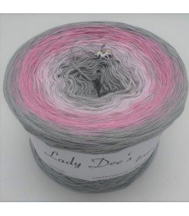 Edelchen in Rose (Precious in rose) - 4 ply gradient yarn - image 1