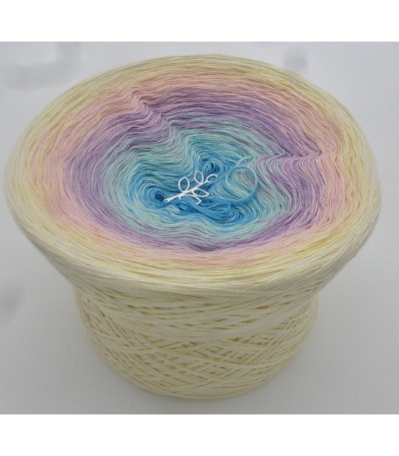 Pastellinchen (pastel rabbit) - 4 ply gradient yarn - image 6