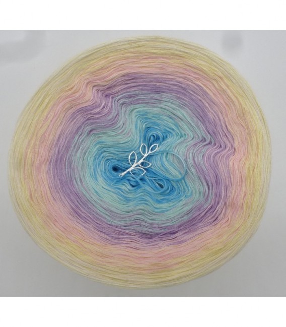 Pastellinchen (pastel rabbit) - 4 ply gradient yarn - image 7