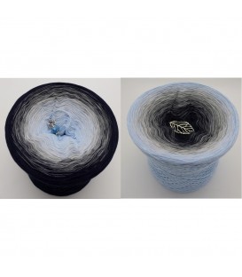Grenzenlos (limitless) - 4 ply gradient yarn - image 1