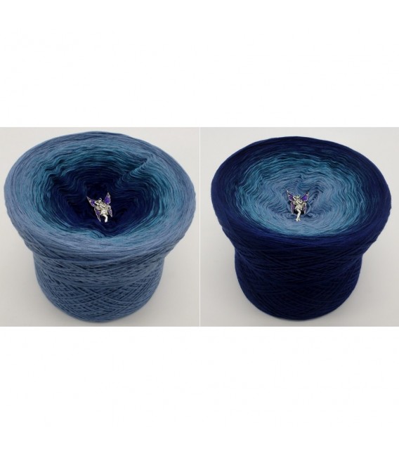 Blauer Engel (Blue Angel) - 4 ply gradient yarn - image 1