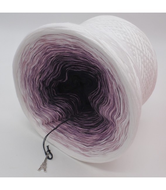 Forever - 4 ply gradient yarn - image 9