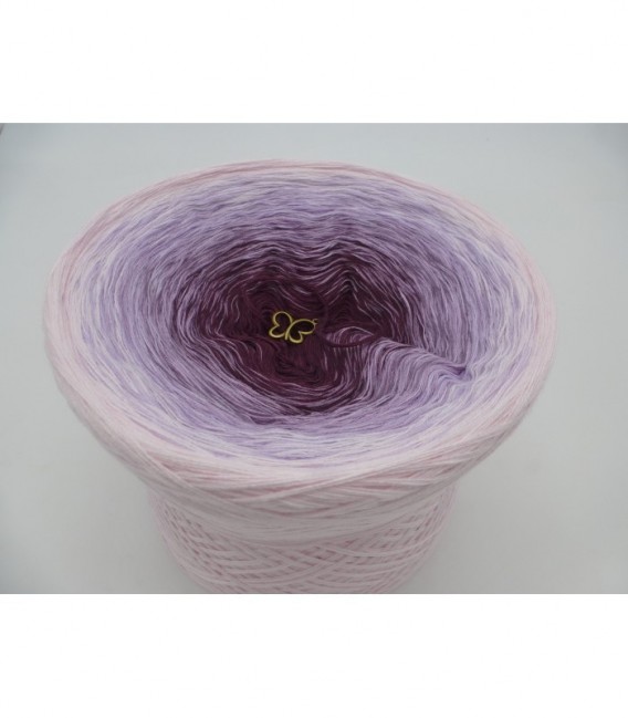 Duft der Blüten (Fragrance of the flowers) - 4 ply gradient yarn - image 11