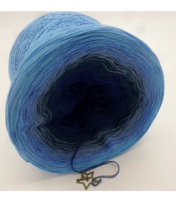 Mondstaub (moondust) - 4 ply gradient yarn - image 9
