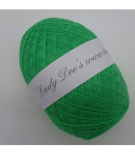 Lace Yarn - 078 Gift Green - Photo