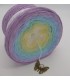 Butterfly Mega Bobbel - 4 ply gradient yarn - image 3 ...