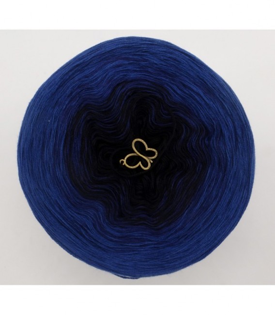 Blue Darkness - 3 ply gradient yarn image 7