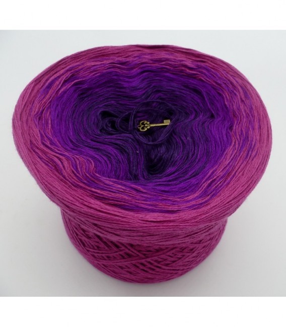 Secrets - 3 ply gradient yarn image 6