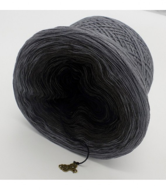 Schlaflose Nacht - 3 ply gradient yarn image 9