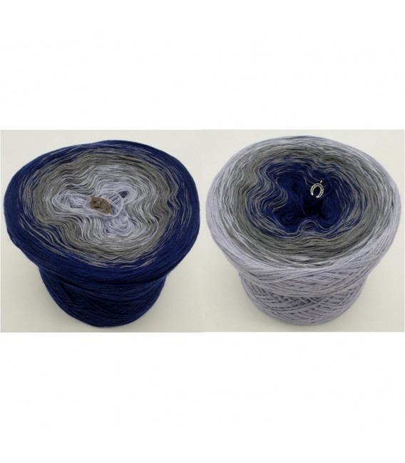 Blue Velvet - 3 ply gradient yarn image 1