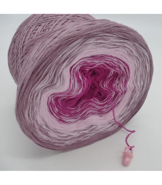Himbeereis - 3 ply gradient yarn image 8