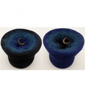 Dunkle Nacht - 4 ply gradient yarn