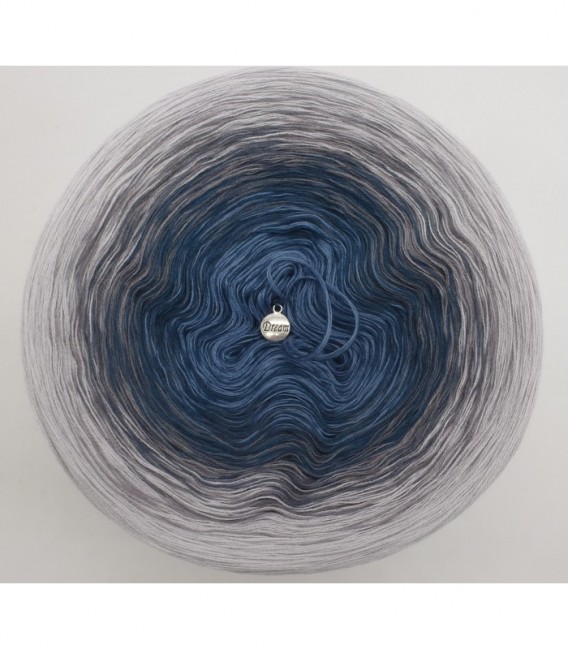 Zeit und Raum (Time and space) - 4 ply gradient yarn - image 7