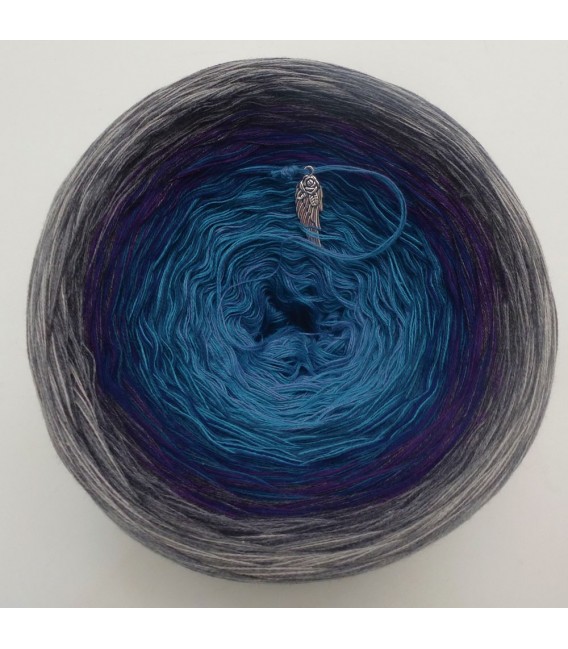 Märchen der Unendlichkeit (Fairytale of infinity) - 4 ply gradient yarn - image 3