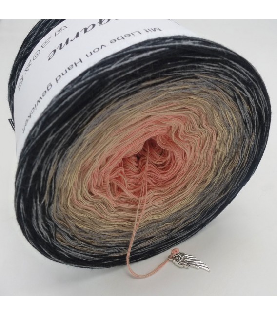 Liebesgedicht (love poem) - 4 ply gradient yarn - image 7