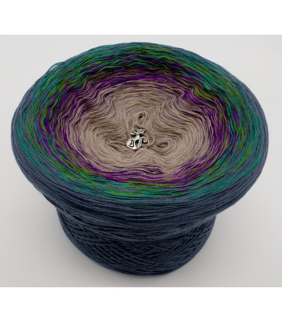 Pfauenauge (Peacock eye) - 4 ply gradient yarn - image 2
