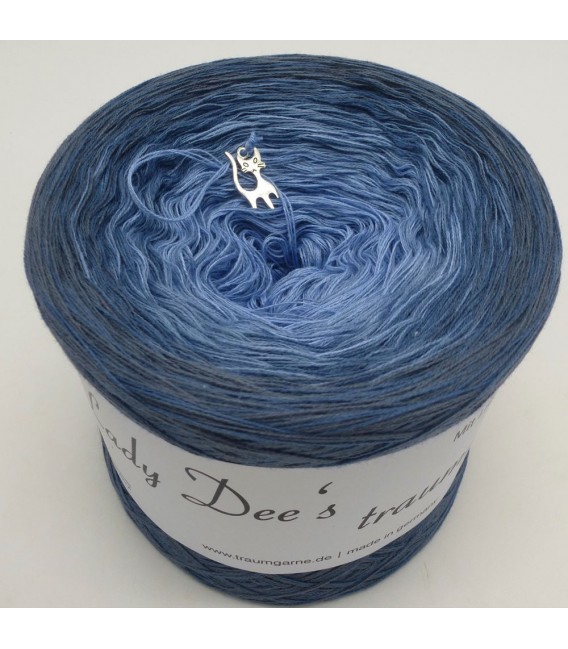 All I need is Jeans - 4 ply gradient yarn - image 4