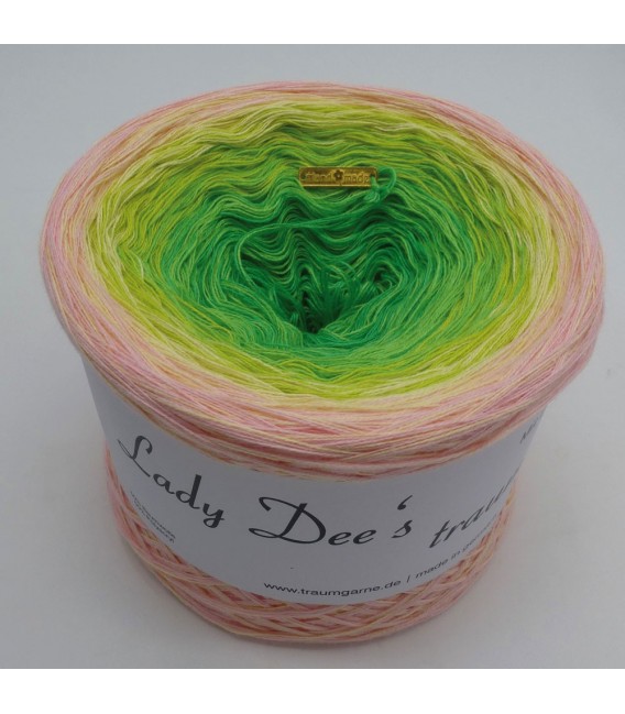 April Bobbel 2019 - 4 ply gradient yarn - image 4