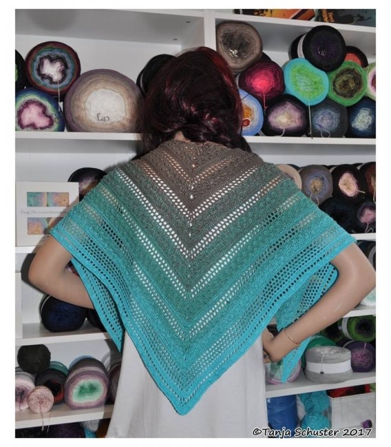 Crochet Pattern shawl "Cowgirl" by Tanja Schuster - image 2