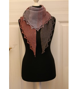 Majestät - crochet pattern - shawl