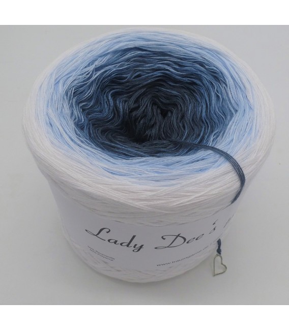 Softi (caring type) - 4 ply gradient yarn - image 4