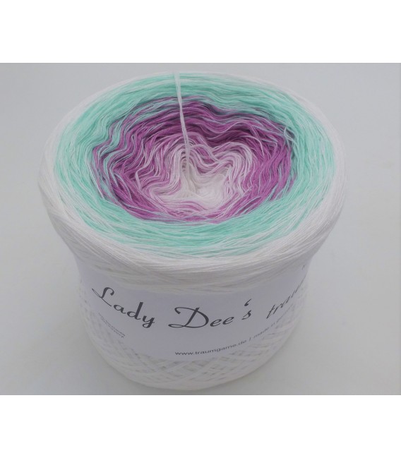 Zarte Leidenschaft (Delicate passion) - 4 ply gradient yarn - image 1