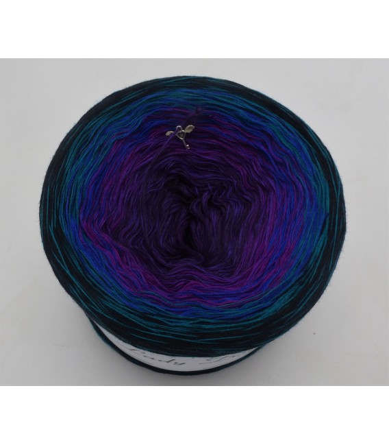 Dunkle Sehnsucht (Dark longing) - 4 ply gradient yarn - image 5