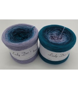 Dschungel (jungle) - 4 ply gradient yarn - image 1