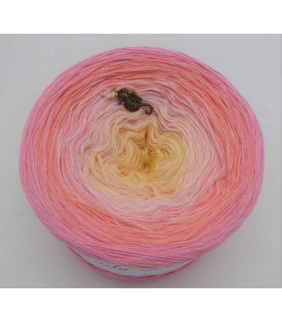 Zuckerl (sugar) - 4 ply gradient yarn - image 3