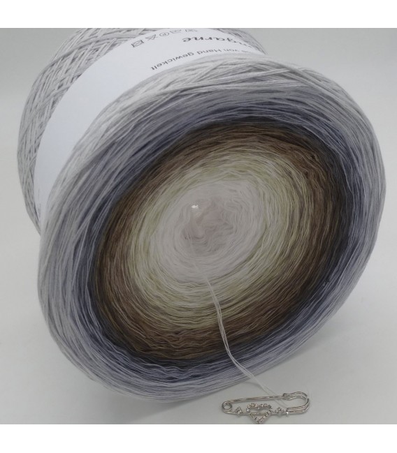Coconut Gigantic Bobbel - 4 ply gradient yarn - image 3