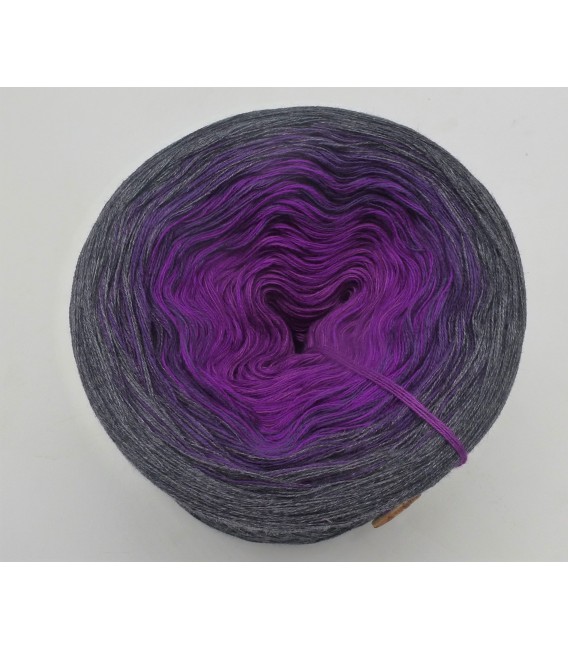 Verlockung (enticement) - 4 ply gradient yarn - image 3